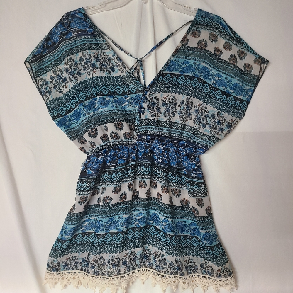 Rue21 Medium Polyester Multi Colored Sheer Top